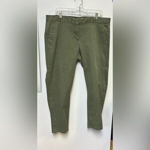 GAP Men's Khaki Chinos